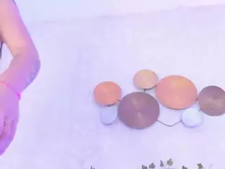 clarisse28's Live Sex Cam Show