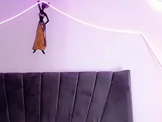 Cristaal-Doll's Live Sex Cam Show