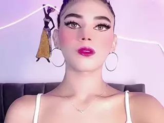 Cristaal-Doll's Live Sex Cam Show