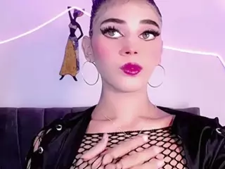 Cristaal-Doll's Live Sex Cam Show