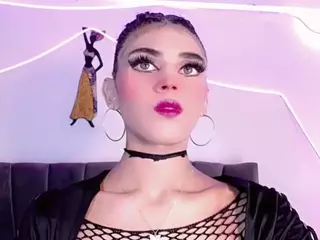 Cristaal-Doll's Live Sex Cam Show