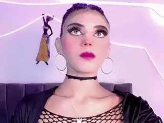 Cristaal-Doll's Live Sex Cam Show