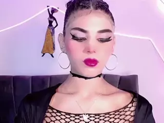 Cristaal-Doll's Live Sex Cam Show