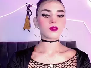 Cristaal-Doll's Live Sex Cam Show