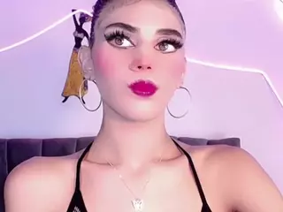 Cristaal-Doll's Live Sex Cam Show
