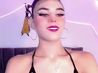 Cristaal-Doll's Live Sex Cam Show