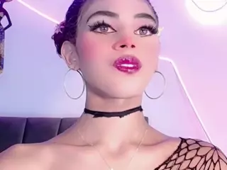 Cristaal-Doll's Live Sex Cam Show