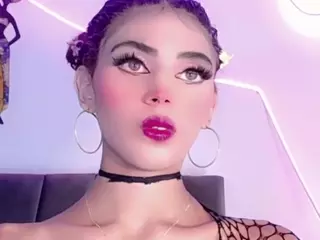 Cristaal-Doll's Live Sex Cam Show