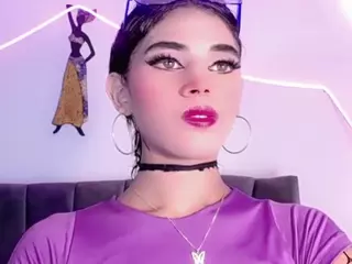Cristaal-Doll's Live Sex Cam Show