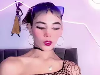 Cristaal-Doll's Live Sex Cam Show