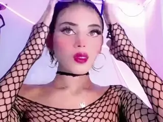 Cristaal-Doll's Live Sex Cam Show