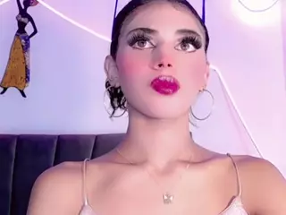 Cristaal-Doll's Live Sex Cam Show