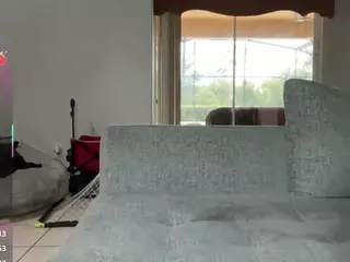hissubwife's Live Sex Cam Show