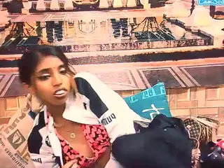 indiantiny1's Live Sex Cam Show