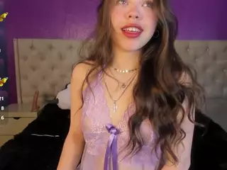 LittleeCherry's Live Sex Cam Show