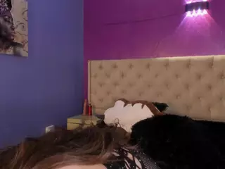 LittleeCherry's Live Sex Cam Show