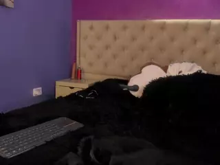 LittleeCherry's Live Sex Cam Show