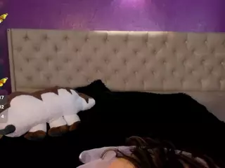 LittleeCherry's Live Sex Cam Show