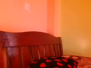 sauccyspoilage's Live Sex Cam Show
