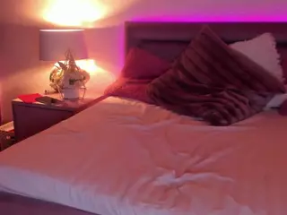 ArtemisKiss's Live Sex Cam Show