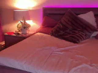 ArtemisKiss's Live Sex Cam Show