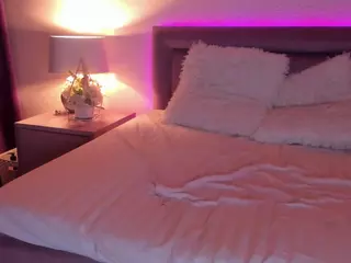 ArtemisKiss's Live Sex Cam Show