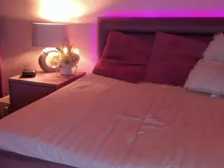 ArtemisKiss's Live Sex Cam Show