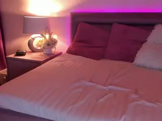 ArtemisKiss's Live Sex Cam Show