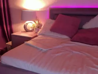 ArtemisKiss's Live Sex Cam Show