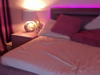 ArtemisKiss's Live Sex Cam Show