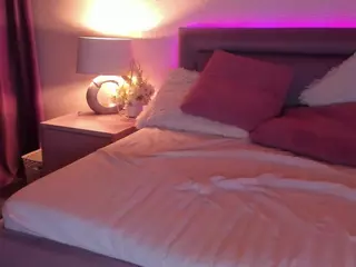 ArtemisKiss's Live Sex Cam Show