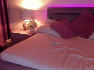 ArtemisKiss's Live Sex Cam Show