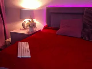 ArtemisKiss's Live Sex Cam Show