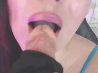 evelyn-mature19's Live Sex Cam Show