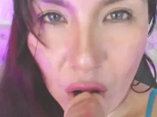 evelyn-mature19's Live Sex Cam Show