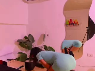 Milanht's Live Sex Cam Show