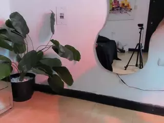 Milanht's Live Sex Cam Show