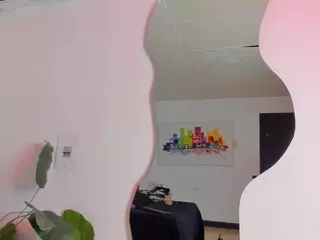 Milanht's Live Sex Cam Show