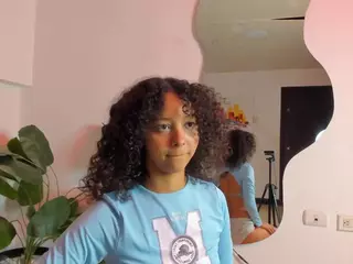 Milanht's Live Sex Cam Show