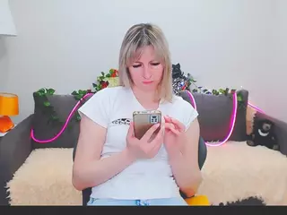 Incredible-Ariela's Live Sex Cam Show