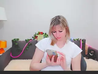 Incredible-Ariela's Live Sex Cam Show