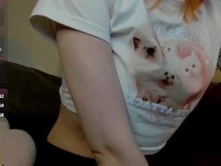 Live cam show with Lola