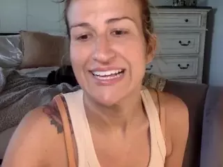 Anastasiaaaaa's Live Sex Cam Show