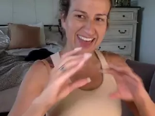 Anastasiaaaaa's Live Sex Cam Show