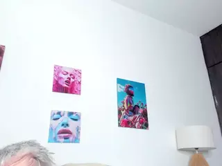ebony-cutte's Live Sex Cam Show