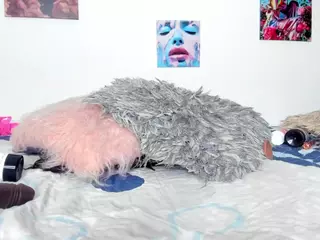 ebony-cutte's Live Sex Cam Show