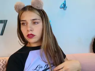 sloppy-kitty's Live Sex Cam Show