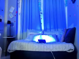 Coraline's Live Sex Cam Show