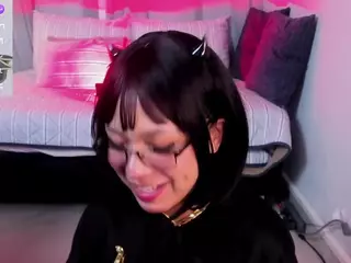 Coraline's Live Sex Cam Show