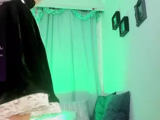 Coraline's Live Sex Cam Show